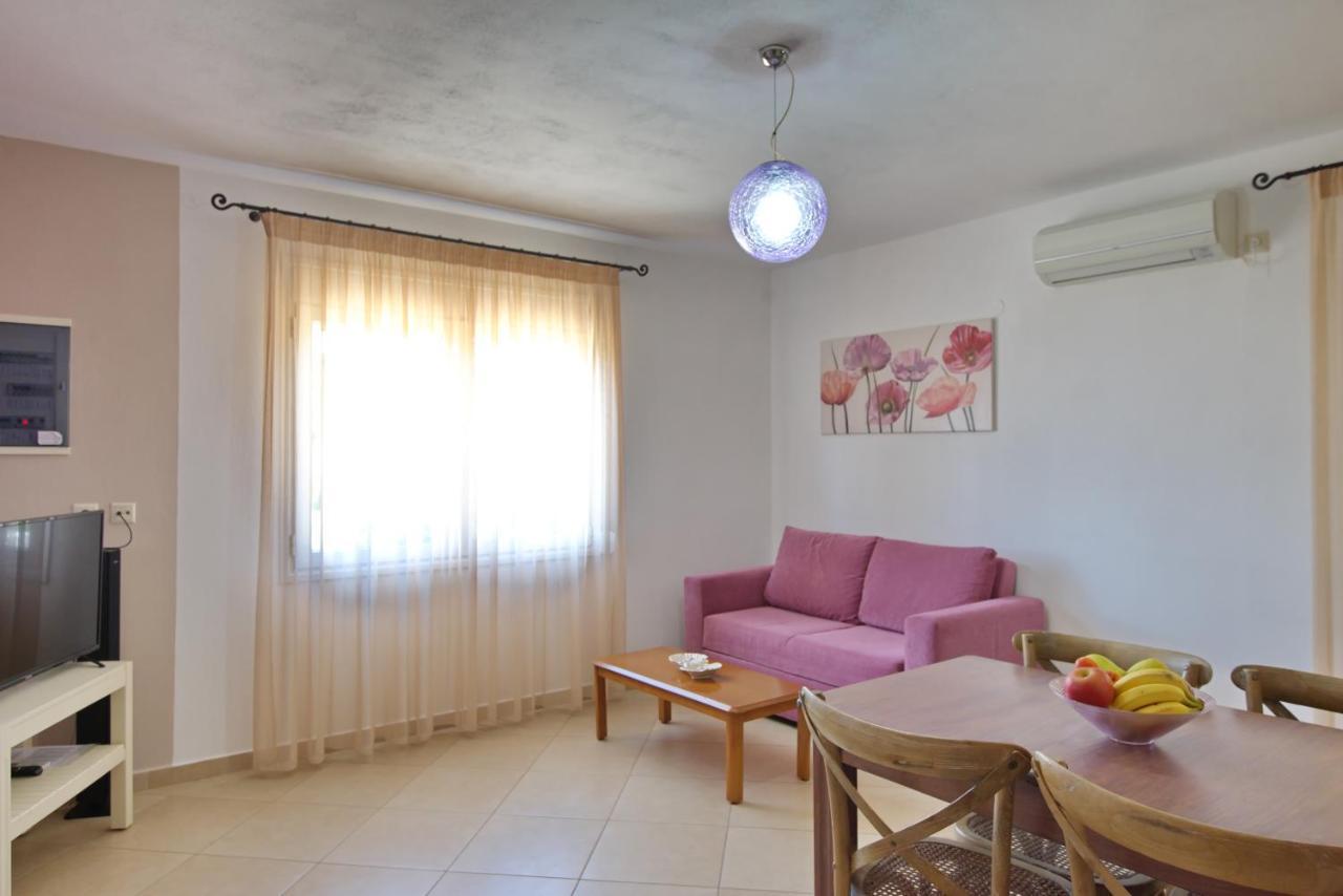 Myrtilo Cottage Votsi  المظهر الخارجي الصورة